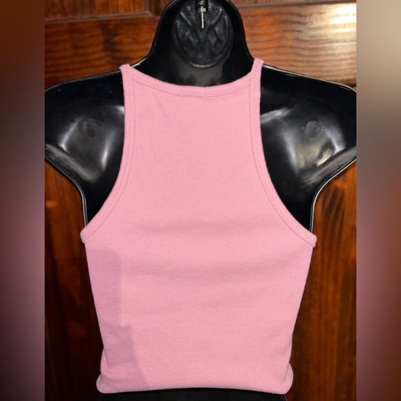 Pink/ blush crop tank - Picture 2 of 3